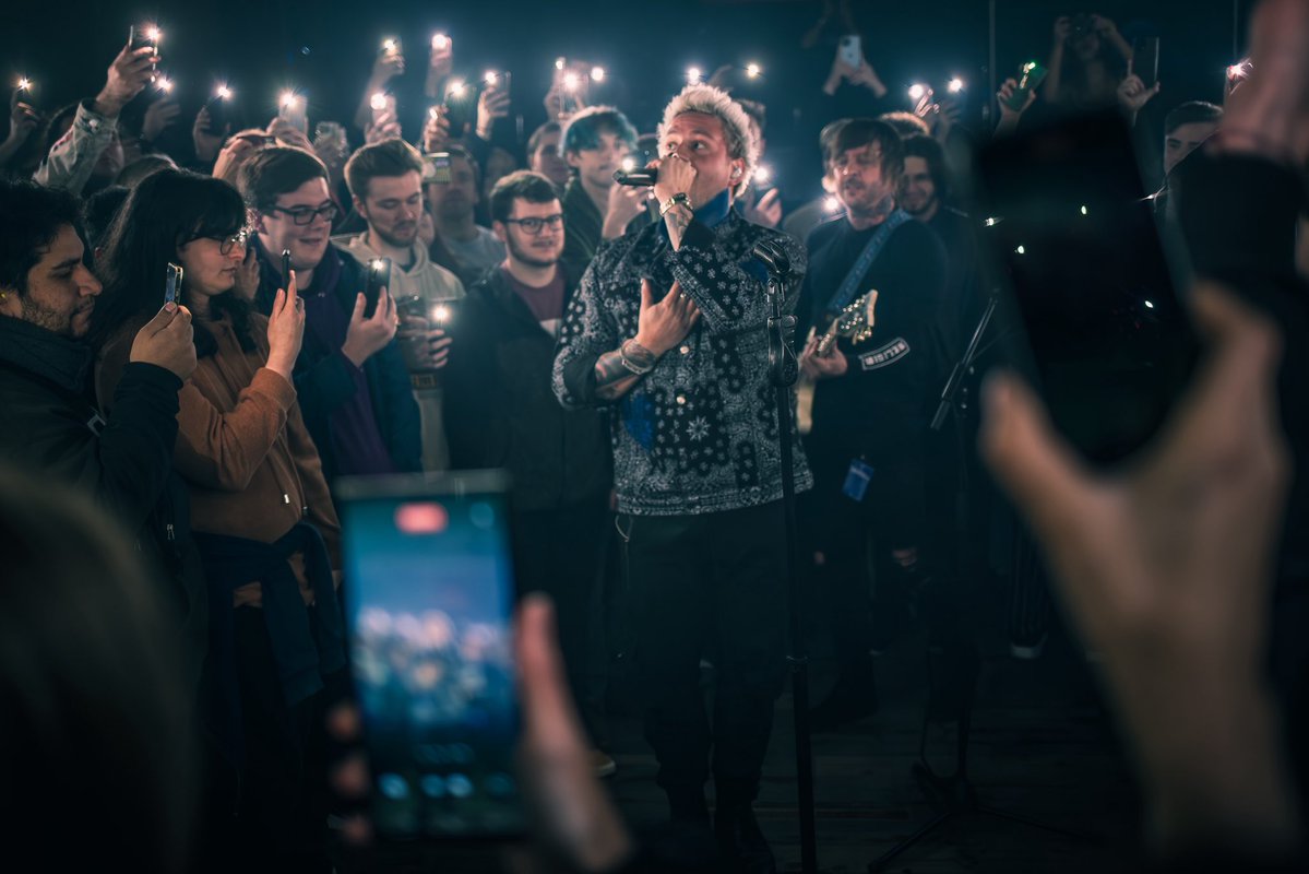 eolhc🌸 tweet media