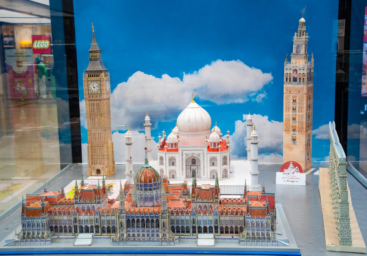 L'illa Diagonal tweet media