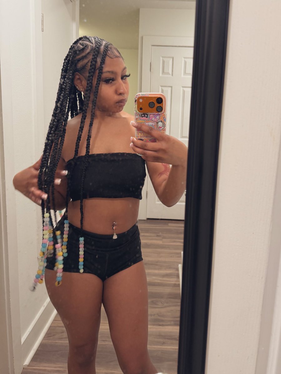 Ezzzy____'s tweet photo. 🎀 https://t.co/bg51XYvDYa