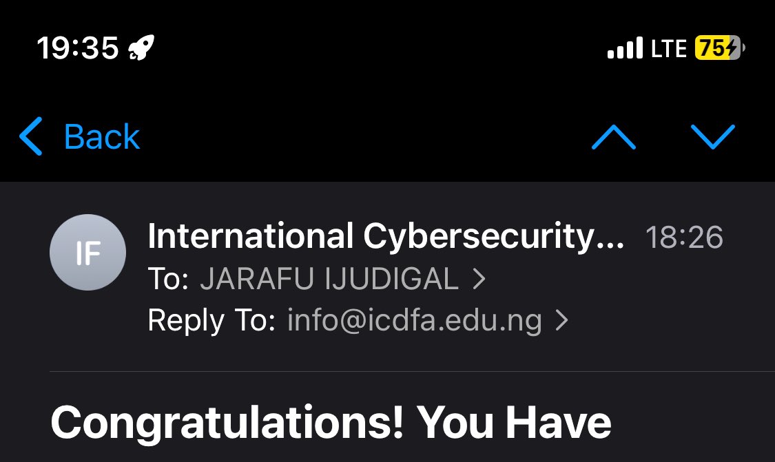 V4R4N3🗿 tweet media