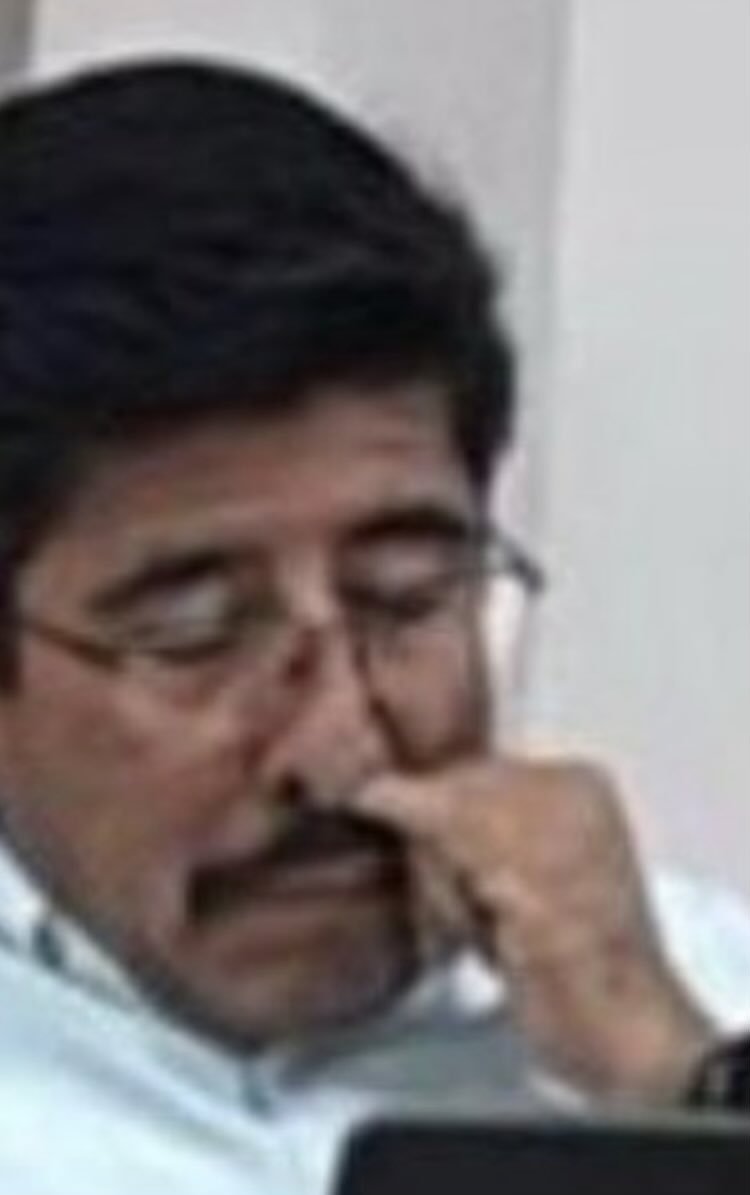 Ojalá un día <a href="/HugoAguilarOrti/">Hugo Aguilar Ortiz</a> buscará la independencia judicial como a ese moco rinconero de su nariz...
