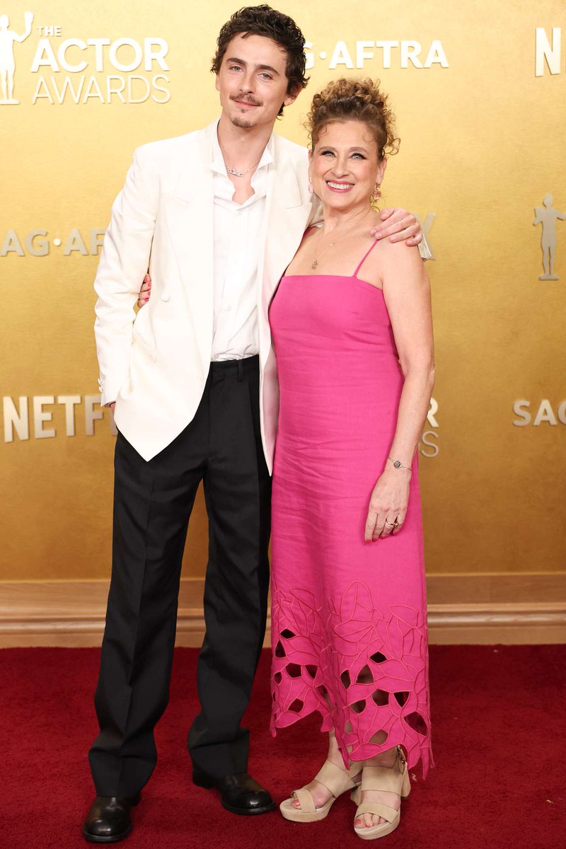 JolieSoleil tweet media