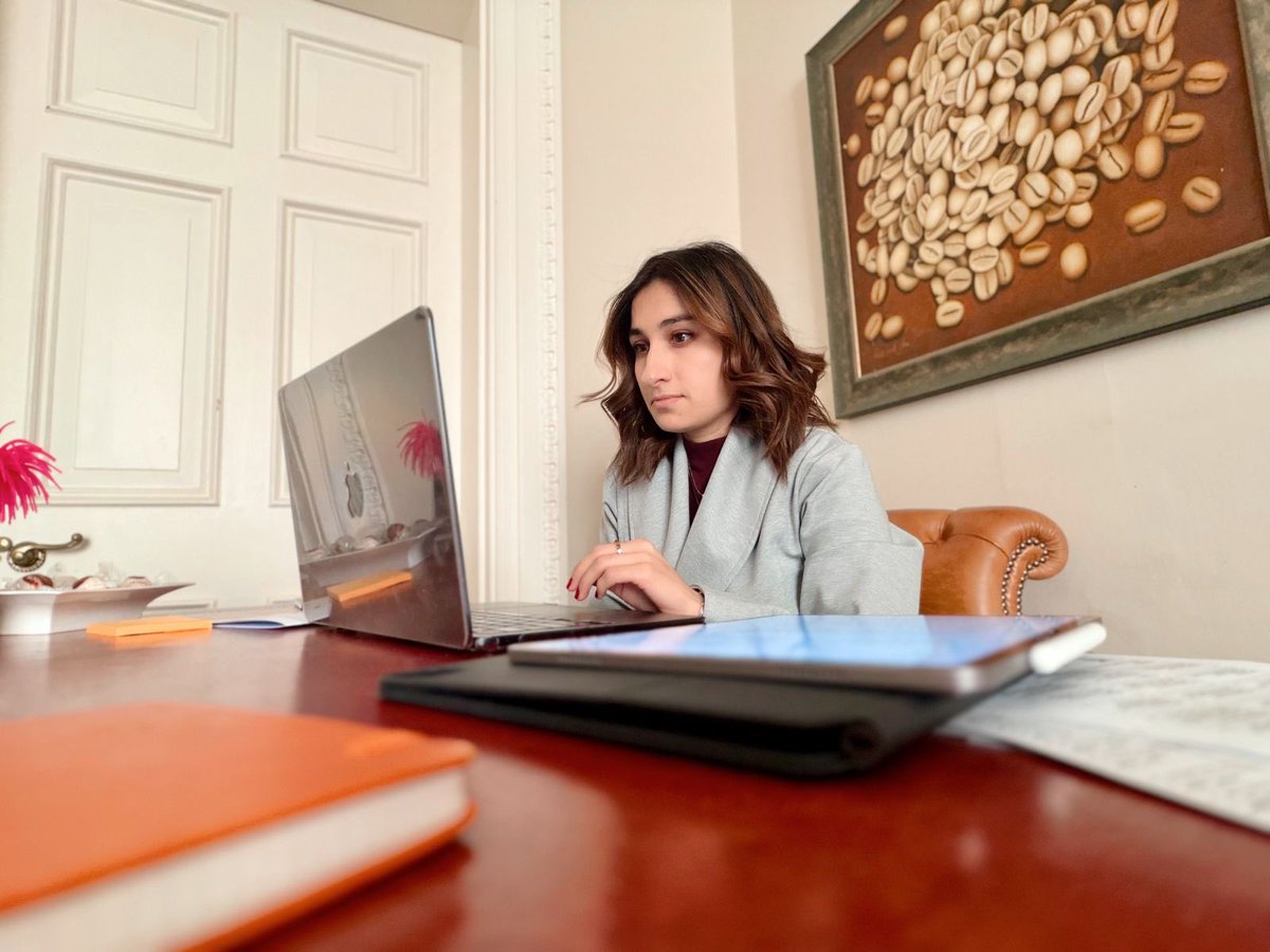 Colombian Embassy UK tweet media