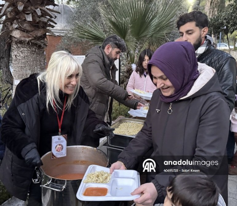 zuleyhaaldogan's tweet photo. Kalpten kalbe bir yolculuk...
Gönül buluşmalarımız devam ediyor...❤️ https://t.co/XGmHhS4mk3