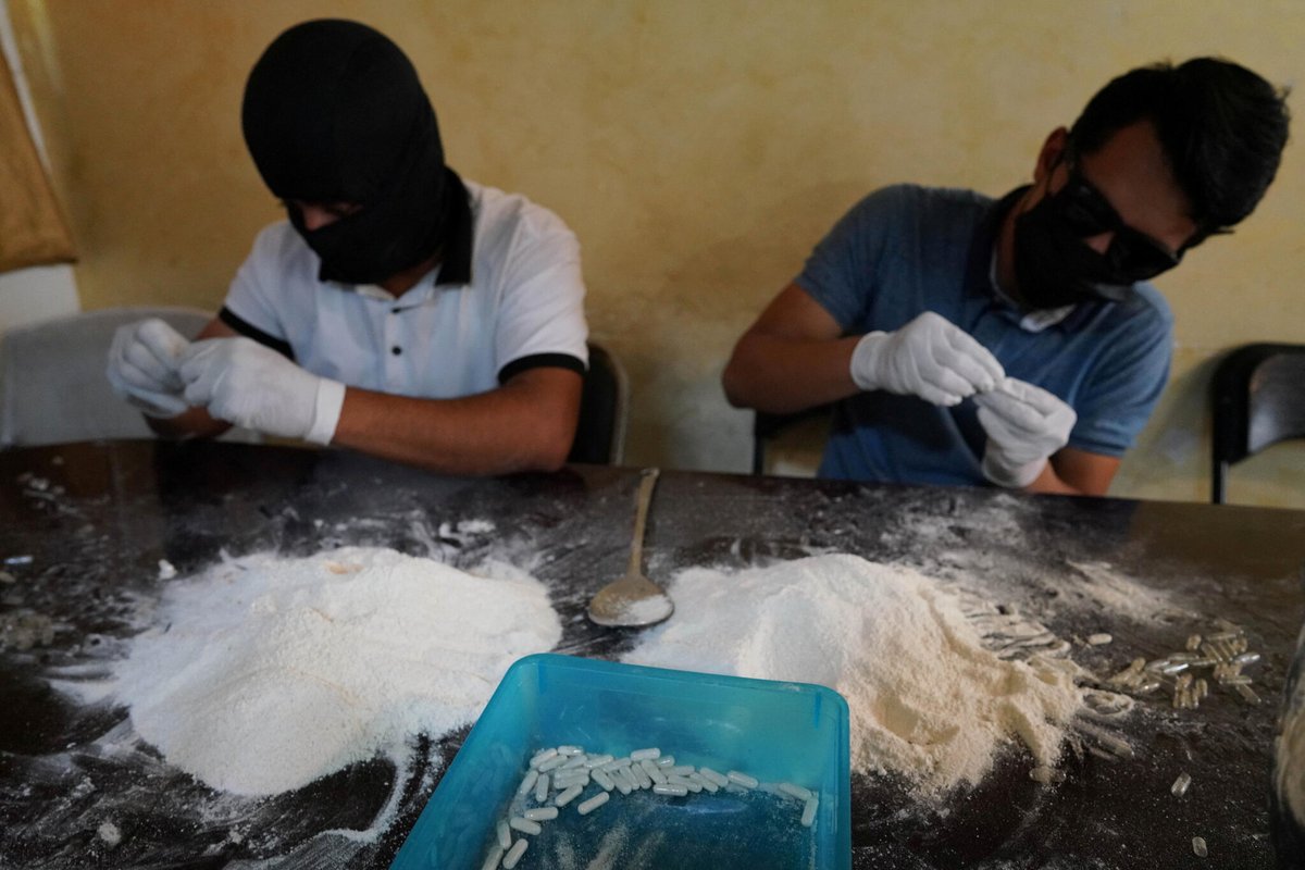 leparisien_fdiv's tweet photo. 160 kg saisis dans l’est de la France : l’ombre des cartels mexicains sur le trafic de méthamphétamine
➡️ https://t.co/X1mtjHhAPE https://t.co/b414jtQ1Bc