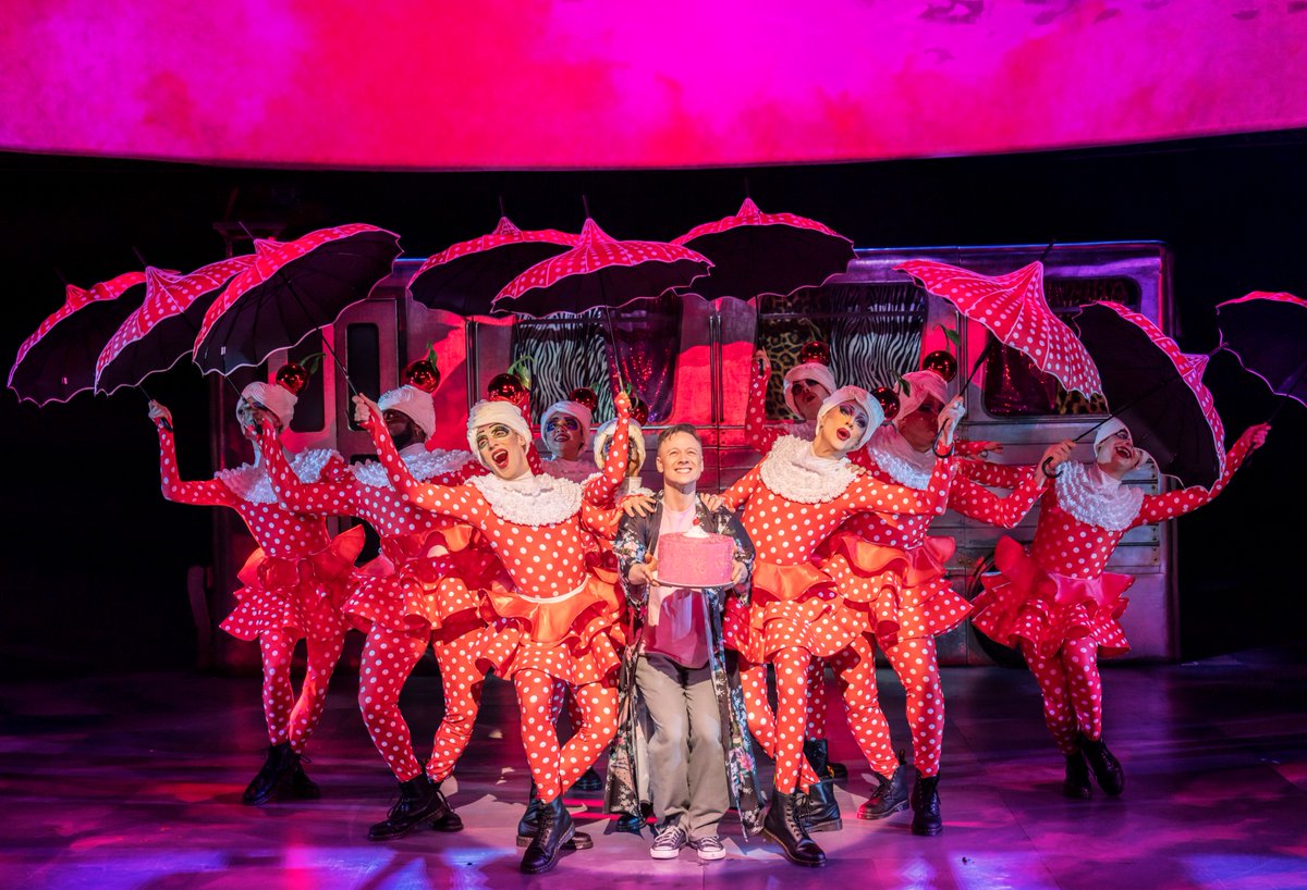 LiverpoolEmpire's tweet image. THIS TIME NEXT WEEK! 🤩

Are you joining us for this unforgettable, dazzling road-trip across the Australian Outback? 

@PriscillaTourUK 
📅 9 - 14 Mar
🎟️ Be fierce, be fabulous, and get your tickets today ⤵️ 

&amp;gt;atgtix.co/4cVGlgI 

#Liverpool #LiverpoolEmpire #Musical