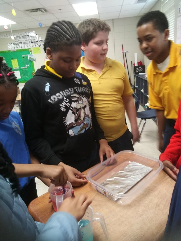 🌟 Exciting Science in Action! 🌟

Ms. William’s 5th-grade class conducted an experiment to see what happens when cold air meets warm air. ❄️🌡️

Shoutout to Landon for creating an amazing water collection and filtration system for his science project! 💧🔬