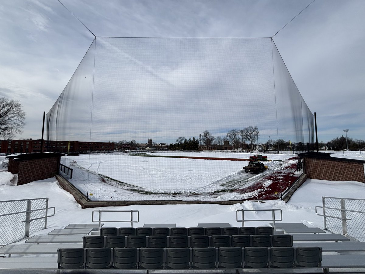 SCPrideBaseball's tweet photo. Special shout out to our SC Facilities crew for getting us out on the field this past week💪🏻⚾️

#SCBaseball #NewEnglandBaseball https://t.co/jFei3OvB3j