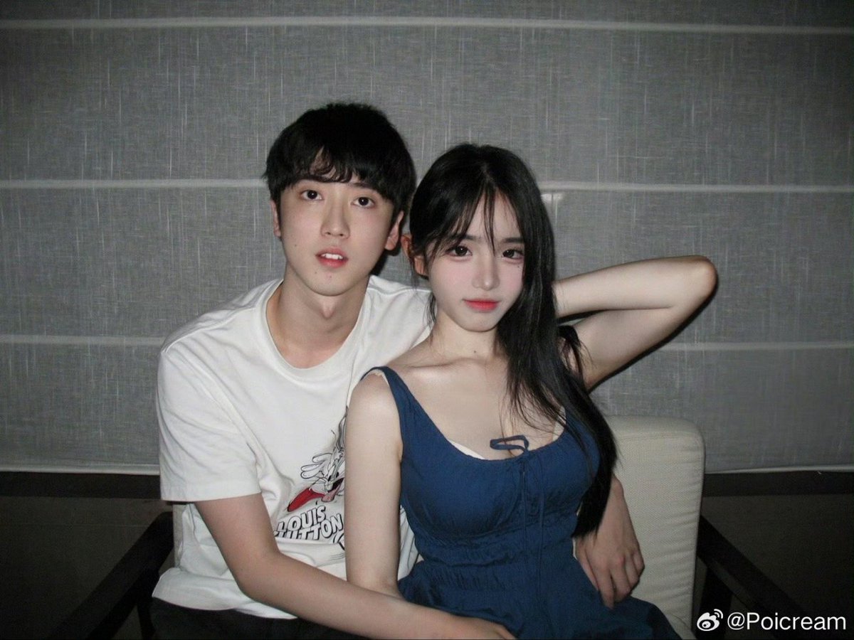 小鱼吃饼干 tweet media
