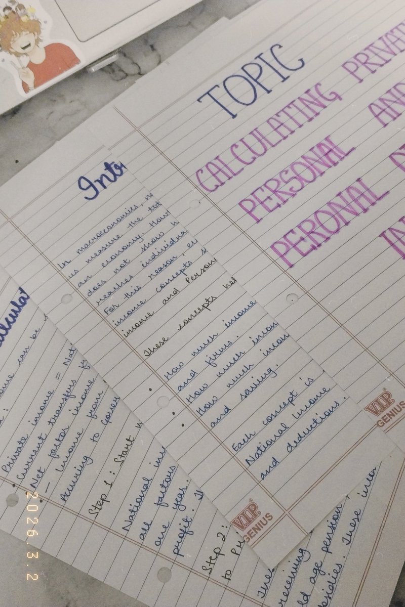 working on assignments 👩🏻‍💻✍🏻 #studytwt