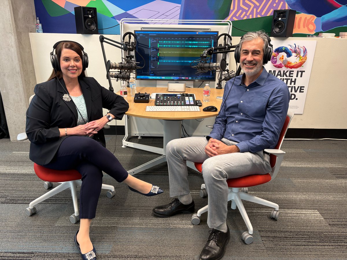 With more than three decades of experience in healthcare leadership, CEO of <a href="/BannerHealth/">Banner Health</a> University Medical Center Alison Gaffney reflects leadership, service, the human side of healthcare, and more on our latest episode of It's an Honor.

Listen now 🎙️
itsanhonor.transistor.fm/episodes/servi…