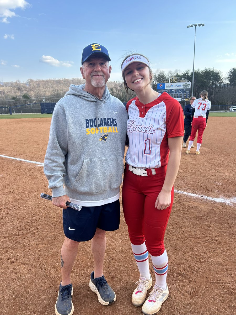 mariah_b01's tweet photo. I had an amazing time at the ETSU camp yesterday! The best coaches, the sweetest girls, and a great atmosphere. Thank you to the coaching staff for the opportunity to learn and compete! 
@steven_croley @coach__breezy @ETSUSoftball @CoachmilliSB @rwwagner https://t.co/r7S7WZV3HR