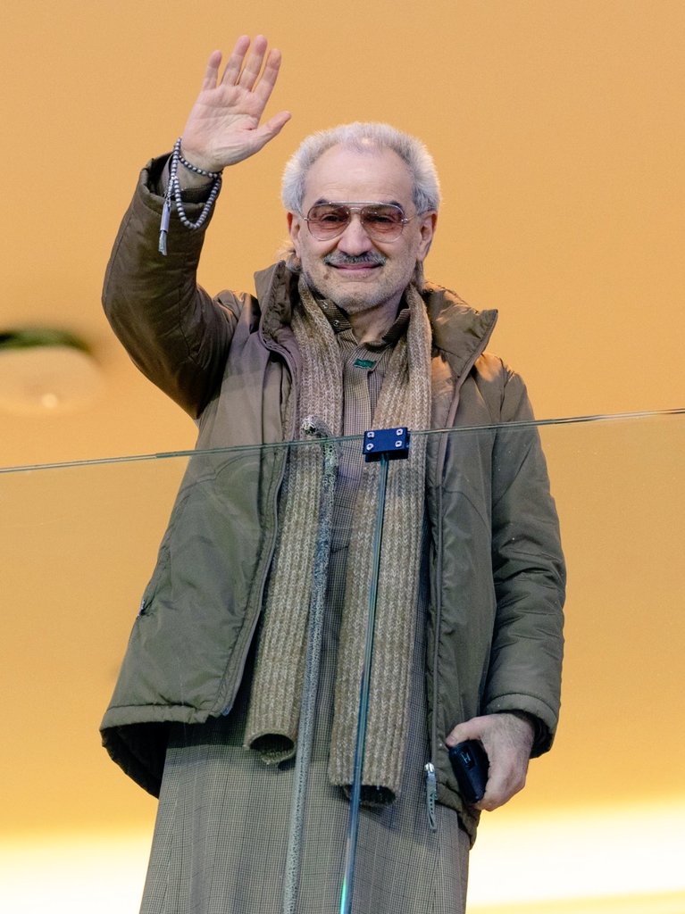 LmyaWd96345's tweet photo. السلام عليكم 
سيتم تسجيلك في الشيك... بعد  ساعه 

لقد تمت الإشارة إليك من قبل مكتب الأمير الوليد بن طلال لقد تم اختيارك ضمن المستفيدين سيتم مساعدتك مبلغ260.000الف ريال

كل إلي عليك
-ريتويت🔃
-أكتب تم
-سجل إسمك ورقم جوالك في الخاص https://t.co/wtUNeL35hP