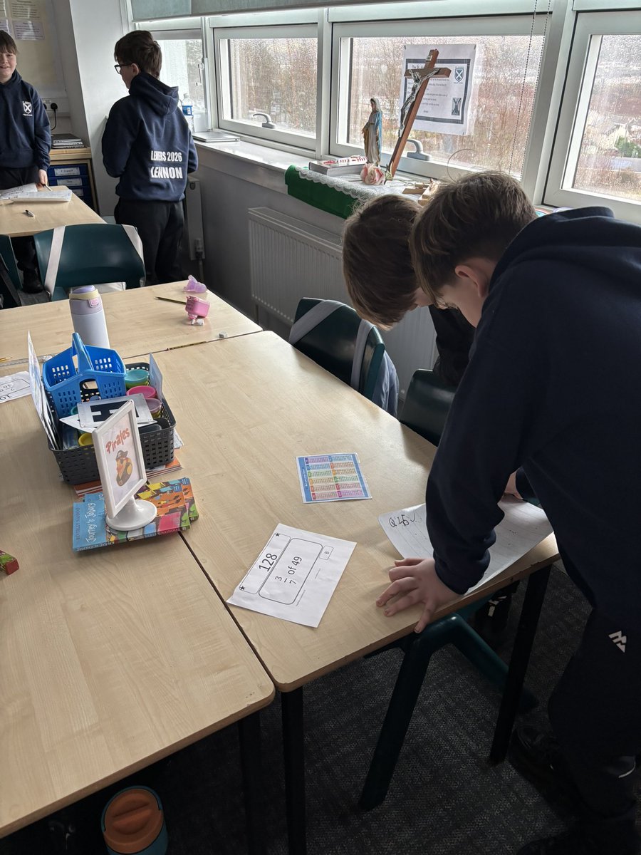 P7 with Miss Fleming tweet media