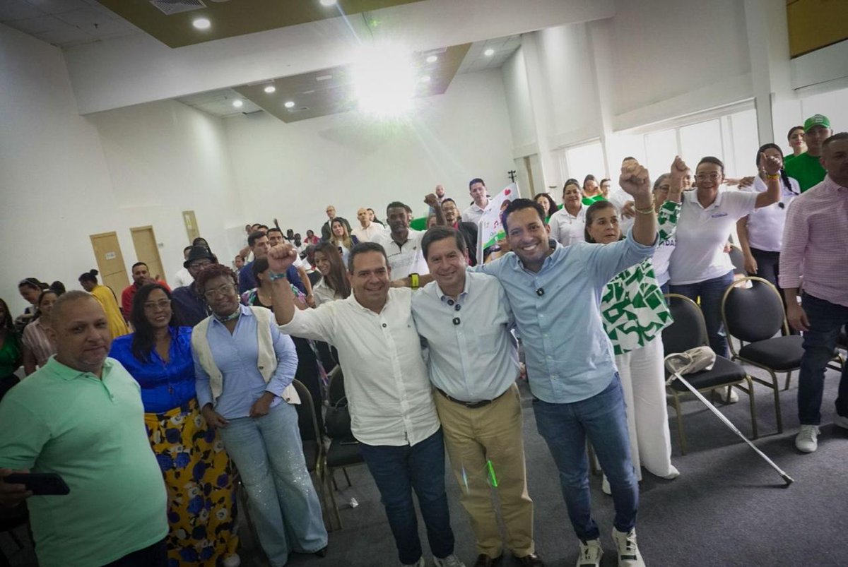 menrique111's tweet photo. Un equipo que cree y piensa en la gente https://t.co/9y4kKa9Vsi