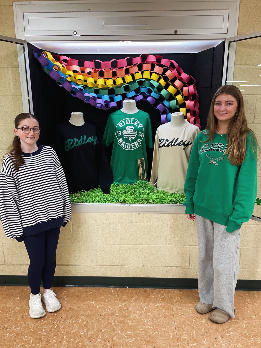 The Locker tweet media