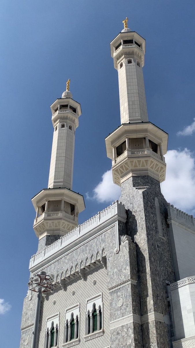 𝓻𝓪𝔃𝓪𝓷 tweet media