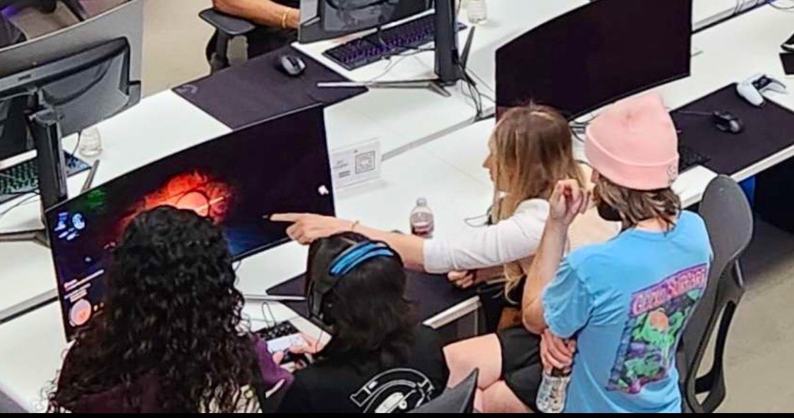 FUTUREMΛП tweet media