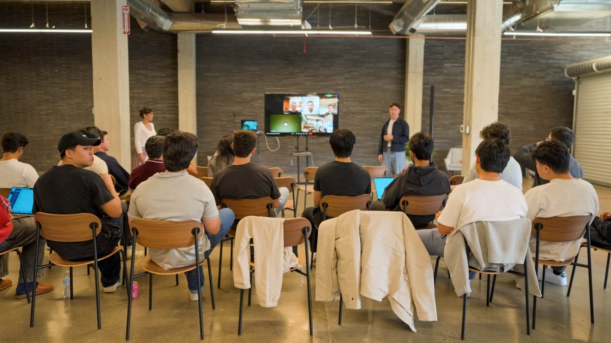 aidan murphy tweet media