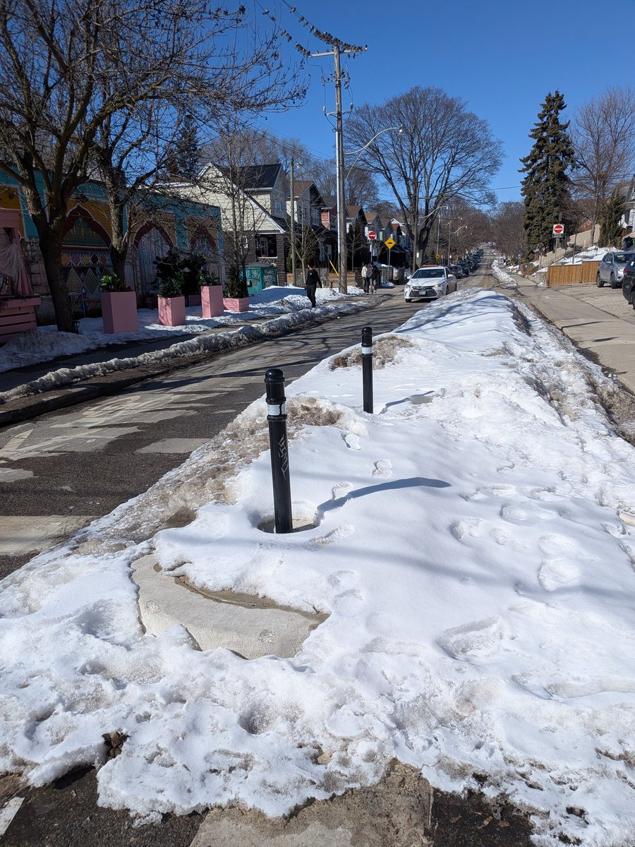 NotSafe4BikesTO tweet media