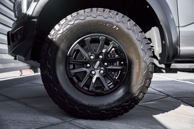 BrenzGarage tweet media