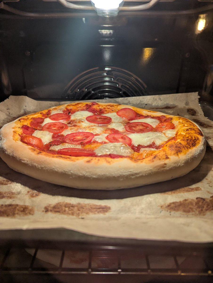 Matinger tweet media