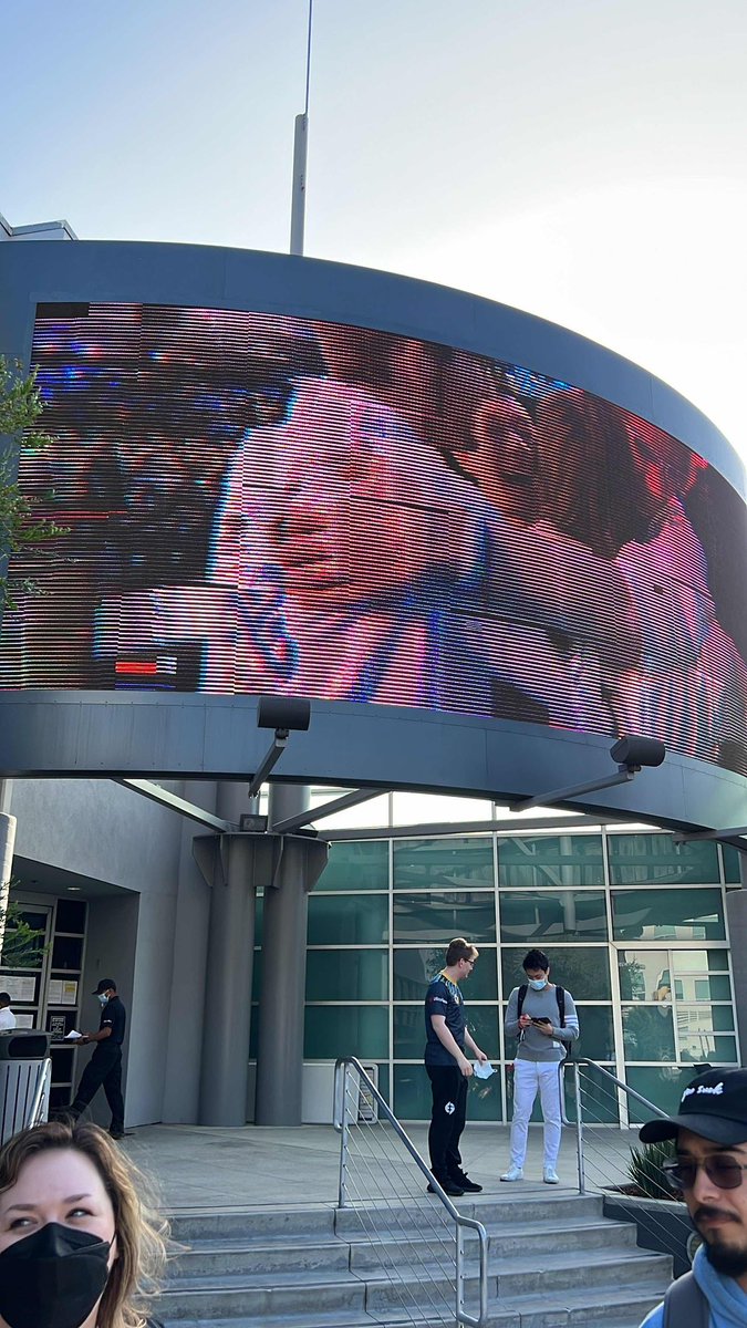 Riot wroadie tweet media