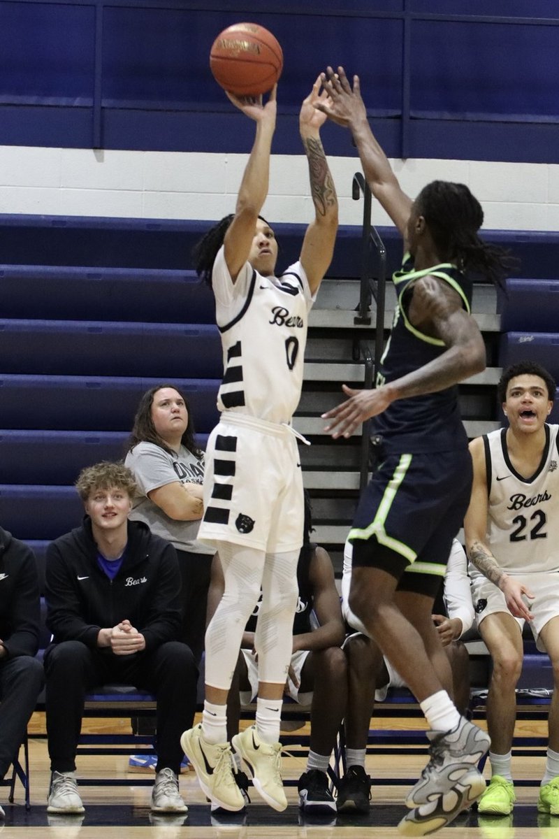 icaree__'s tweet photo. DMACC MBB Brent Taylor 
@brent_tayl0r @DMACC_MBB https://t.co/LkGJSD6cxY