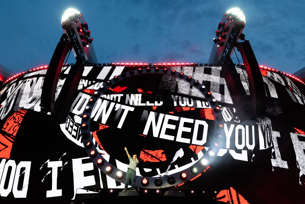 Ed Sheeran HQ tweet media