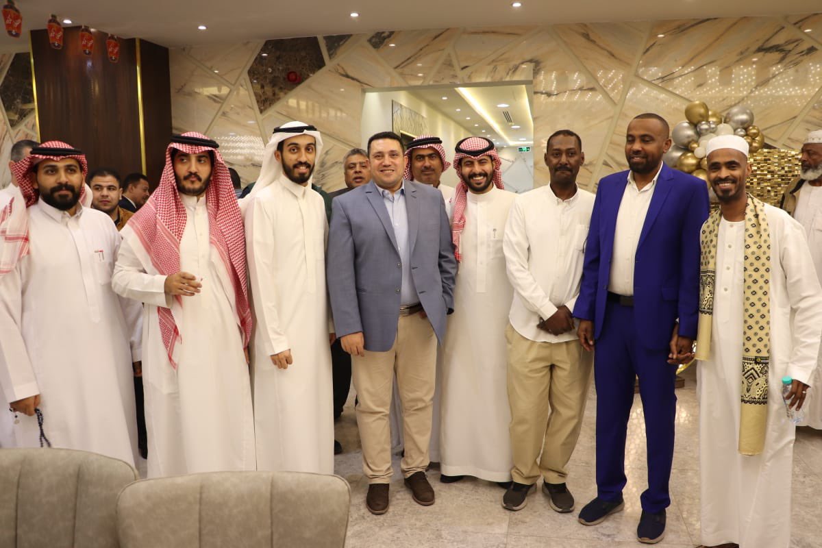 unitedothaimco's tweet photo. أقامت شركة #العثيم_المتحدة إفطاراً رمضانياً لمنسوبيها في مدينة الرياض وذلك احتفاءً بشهر رمضان المبارك https://t.co/VQyPZClFSF