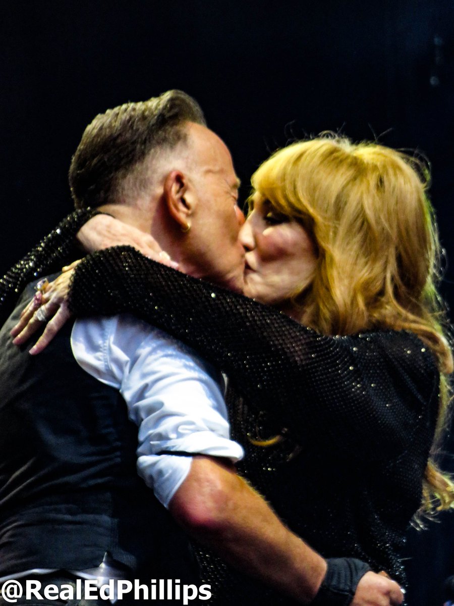 Edward Phillips tweet media