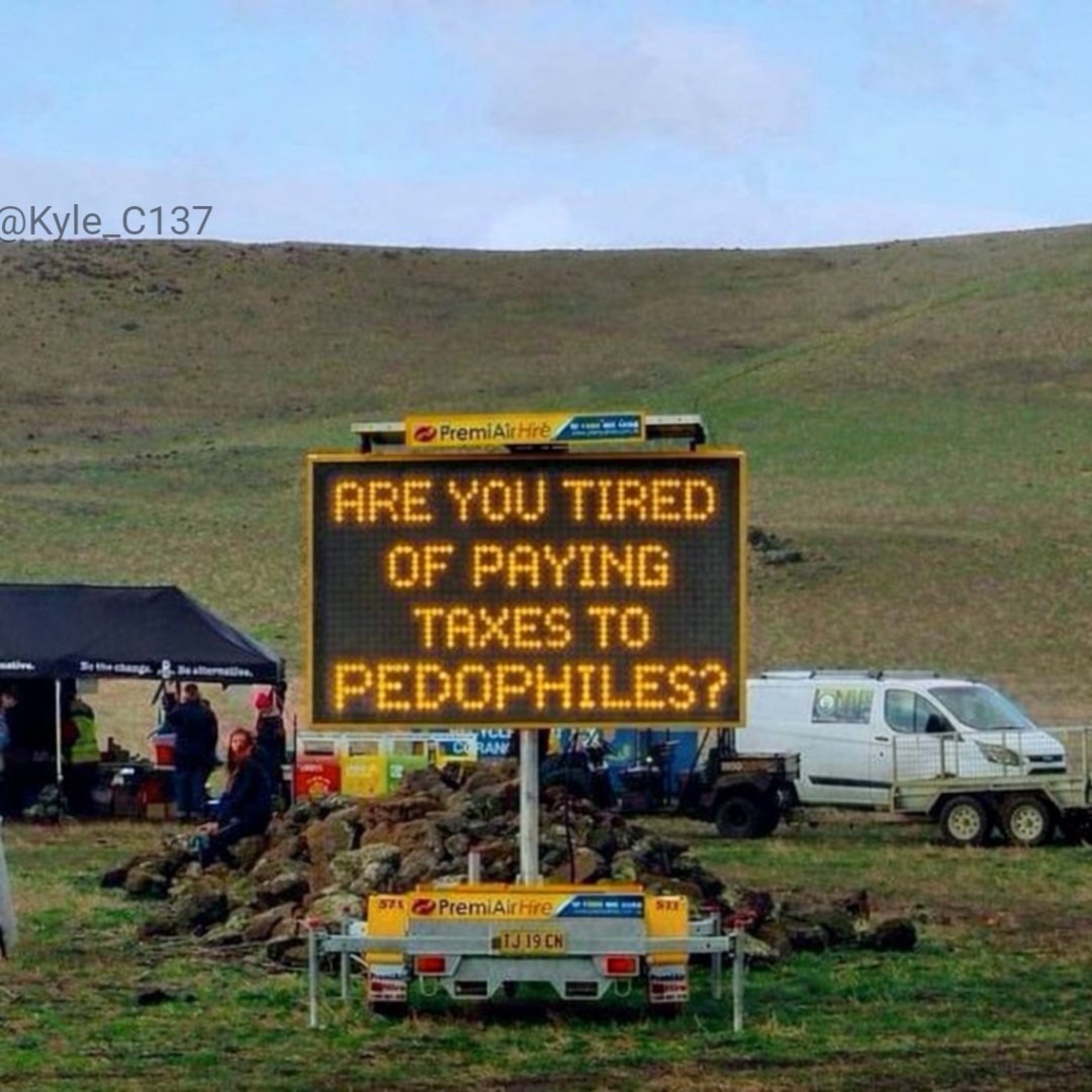 Kyle_C137's tweet image. Yes, I am. 

End The Fed