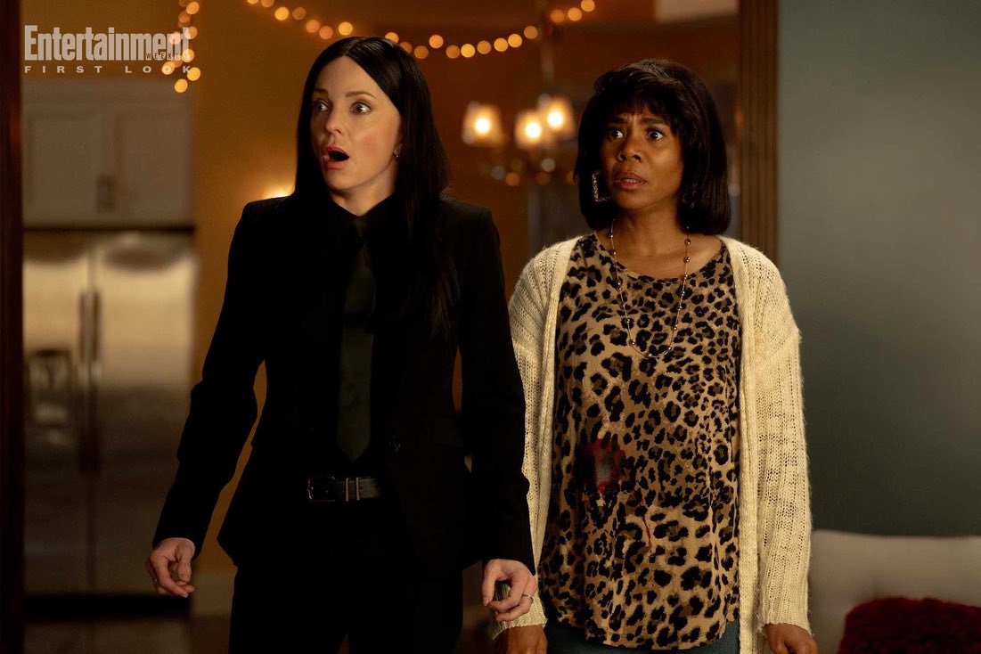 choquei's tweet image. 🚨FILMES: Anna Faris e Regina King, as eternas Brenda e Cindy em nova foto do filme Todo Mundo em Pânico 6.