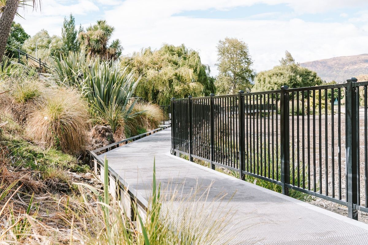 Globe Guide tweet media