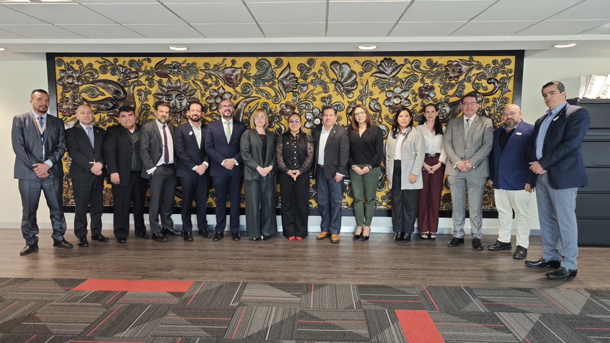 Colegio Nacional de Correduría Pública Mexicana tweet media