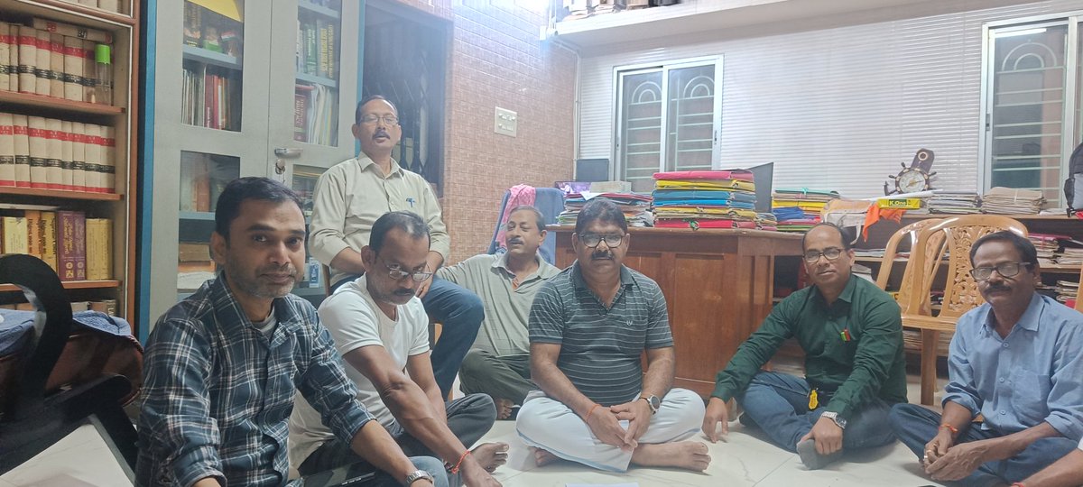 dastridib70's tweet photo. Today evening at the Booth Committee meeting https://t.co/wcFxrPQLga