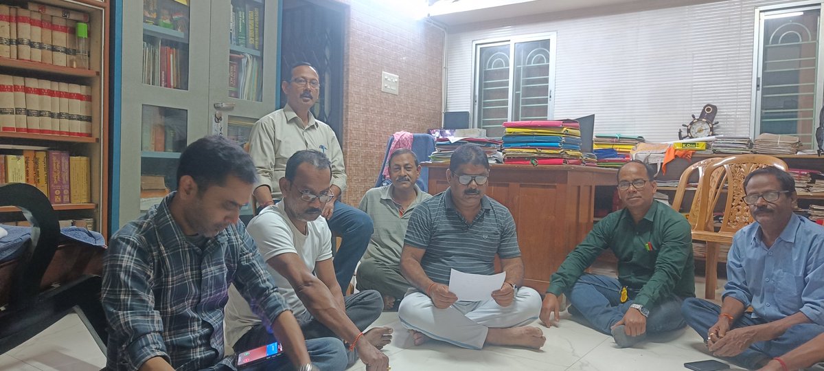 dastridib70's tweet photo. Today evening at the Booth Committee meeting https://t.co/wcFxrPQLga