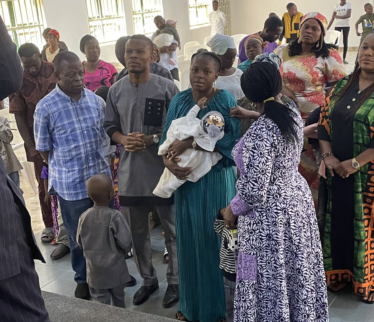 Nccskd's tweet photo. What a wonderful moment spent in dedicating Joshua Ebere, the third baby boy from the family of Bro Dominic Ebere and Mrs Joy-Dominic Ebere. Heartfelt prayers and Prophetic Declarations were uttered over the baby and the family.
#BabyDedication #JoshuaEbere #Eberes #NccSaboKd https://t.co/PC6LAQcC47
