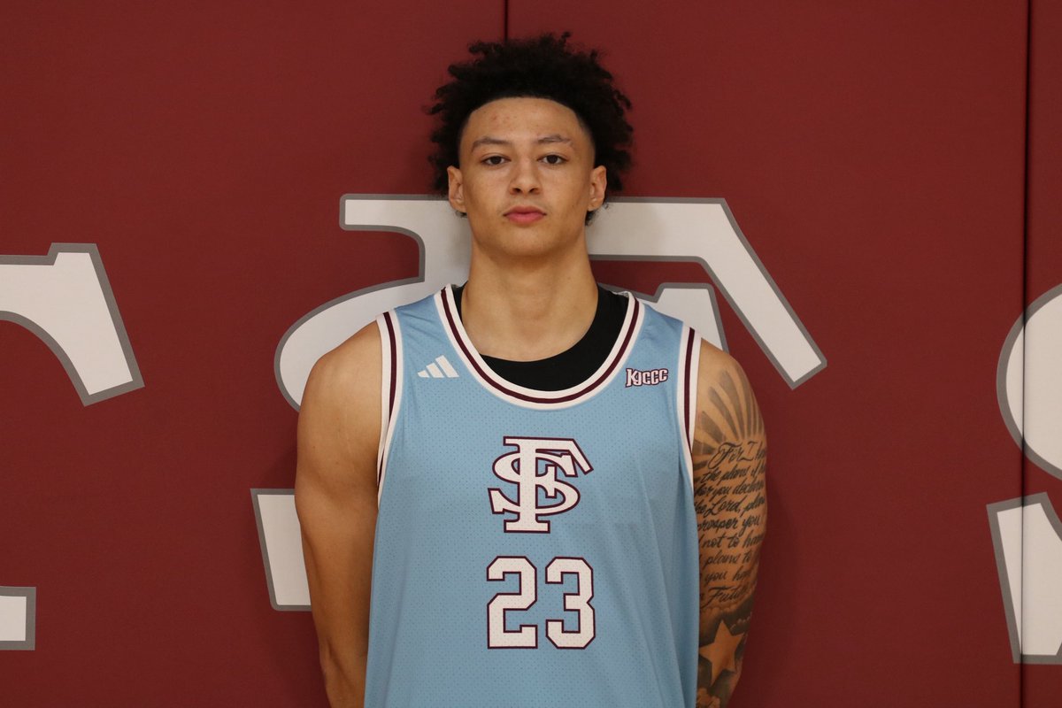 LetsBall1Time tweet media