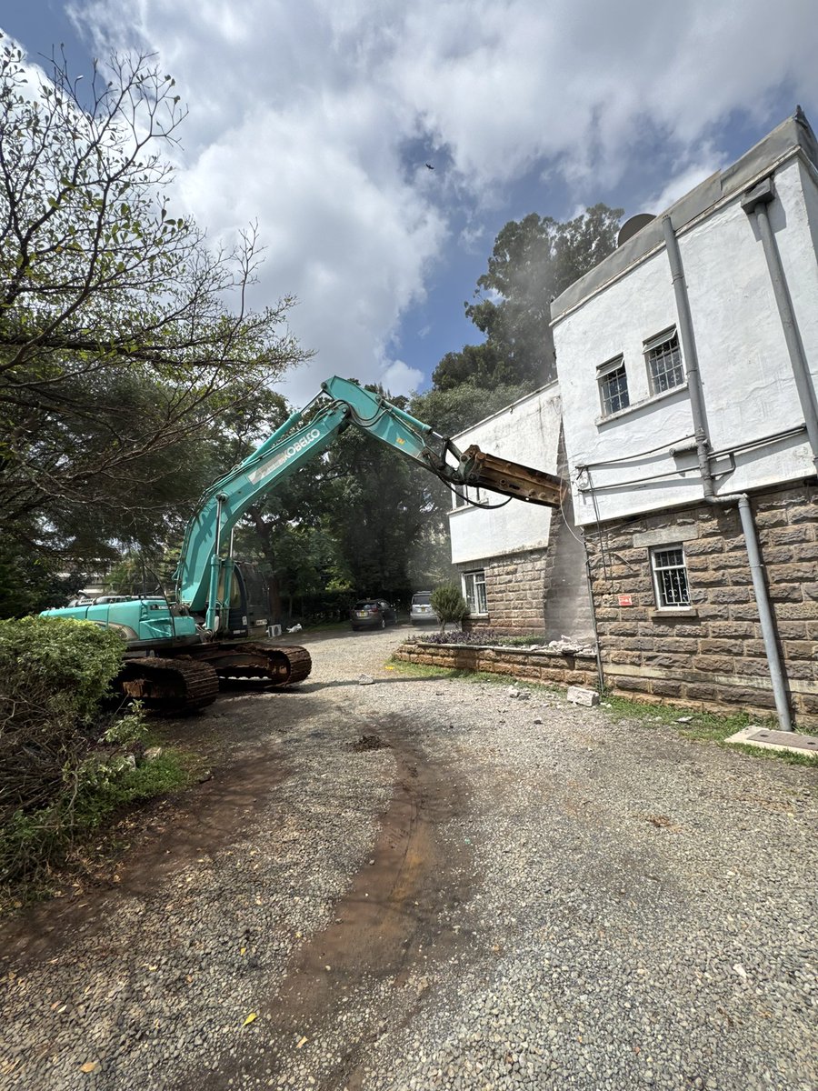 Today marks a historic and transformative moment for the Law Society of Kenya following the successful demolition of the dilapidated old offices along Gitanga Road. This exercise signals the end of an era and the beginning of a bold new chapter as we pave the way for modern,