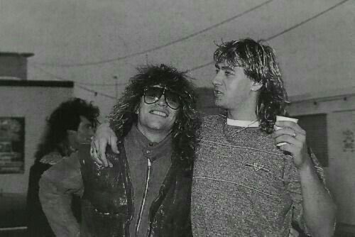 maia ⟡⁎◌ || daily joe elliott tweet media