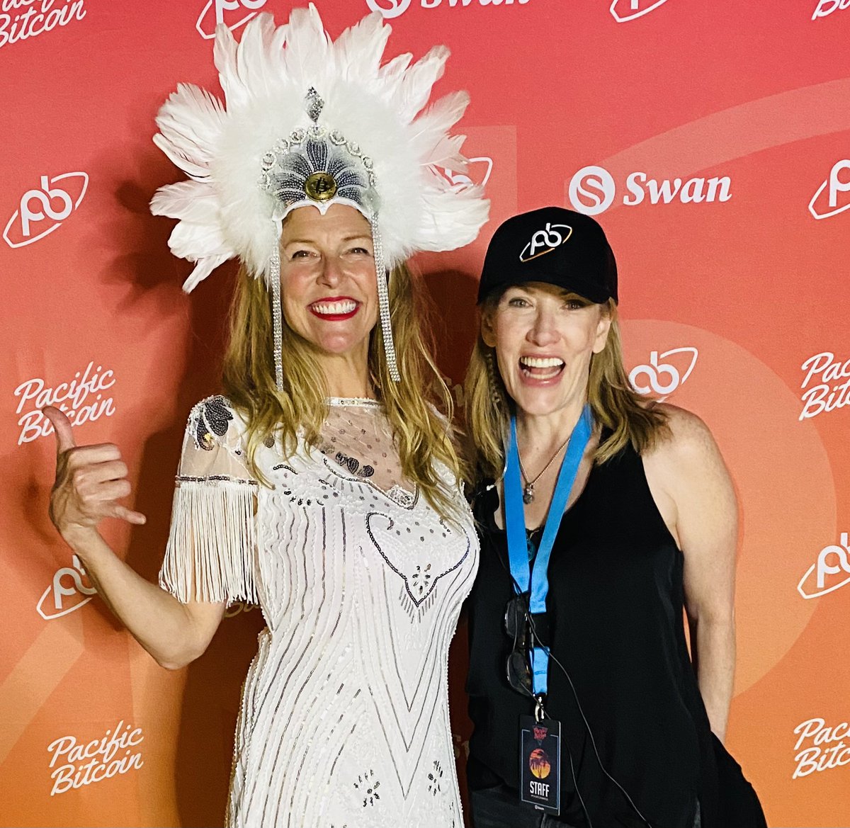 Kristin Thompson tweet media