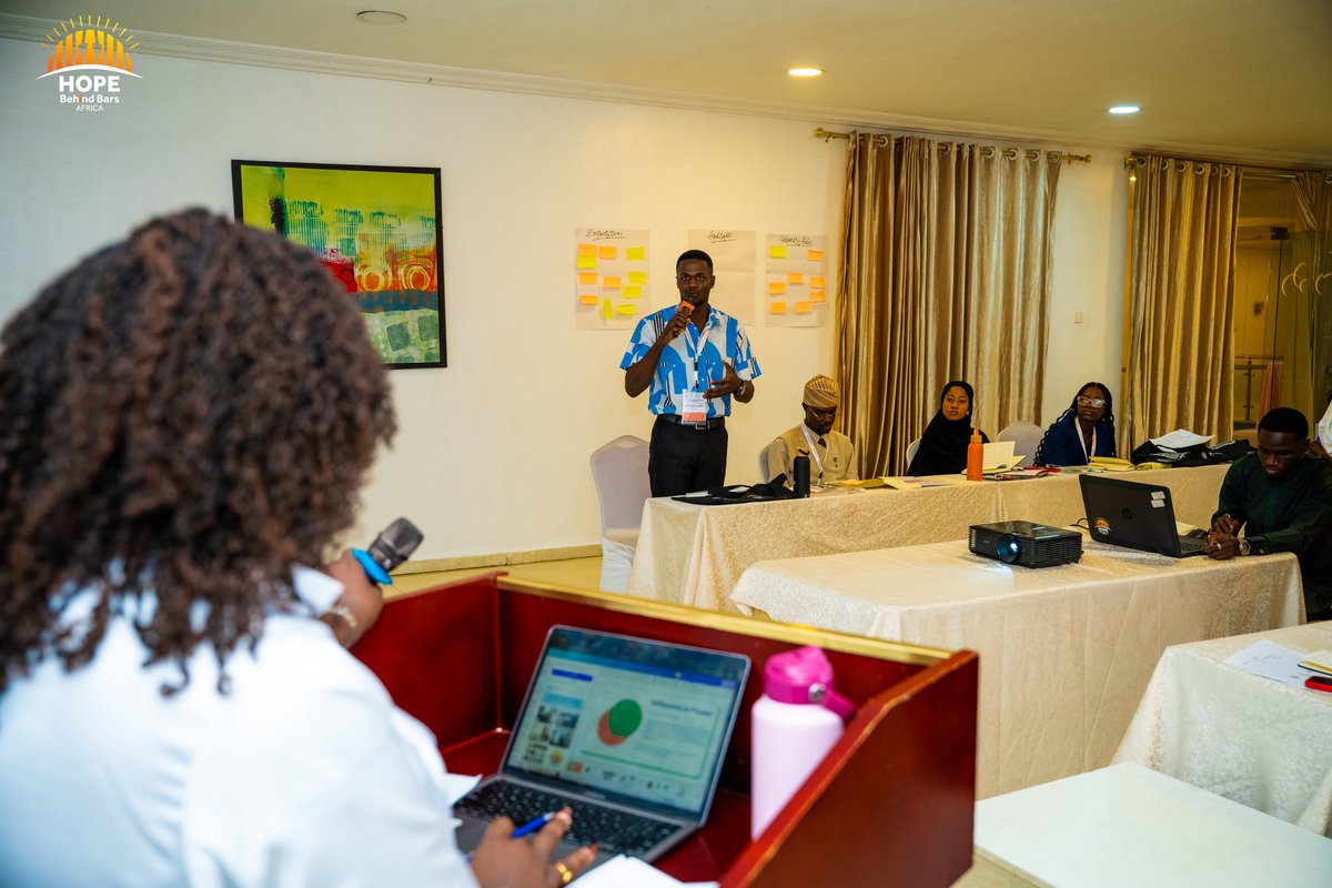 AkinfeTemitayo's tweet photo. Day 1 of the Civic Influencers Fellowship was impactful. Kicked off with a great first session delivered by @thefunkeadeoye and reinforced by the @NorAmbNigeria. Influence is power!
#CivicInfluencersFellowship
#HBBACivicInfluencers
#CivicLeadership
#InfluencewithImpact https://t.co/YgQgCnLc2n