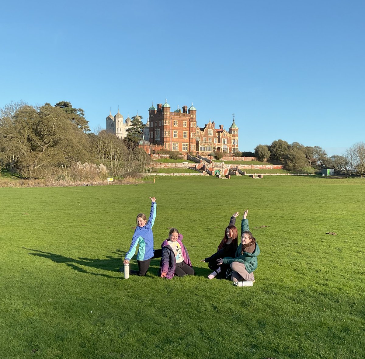 RosecroftPri's tweet photo. Year 6 have arrived safely at Bawdsey Manor and have settled in brilliantly. We’ve thrown ourselves into our first activities, enjoyed a wonderful dinner, and the excitement is already building for tomorrow. Let’s hope the sunshine keeps up and the adventures continue! https://t.co/M0JJtNmWRr