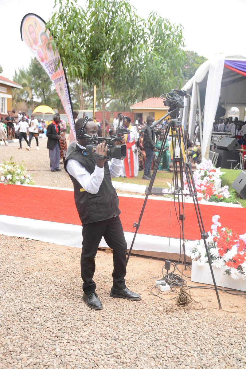 FenyaProLegacy's tweet photo. At your service 
#Ugandancatholicsonline https://t.co/CGoZ64ksjX