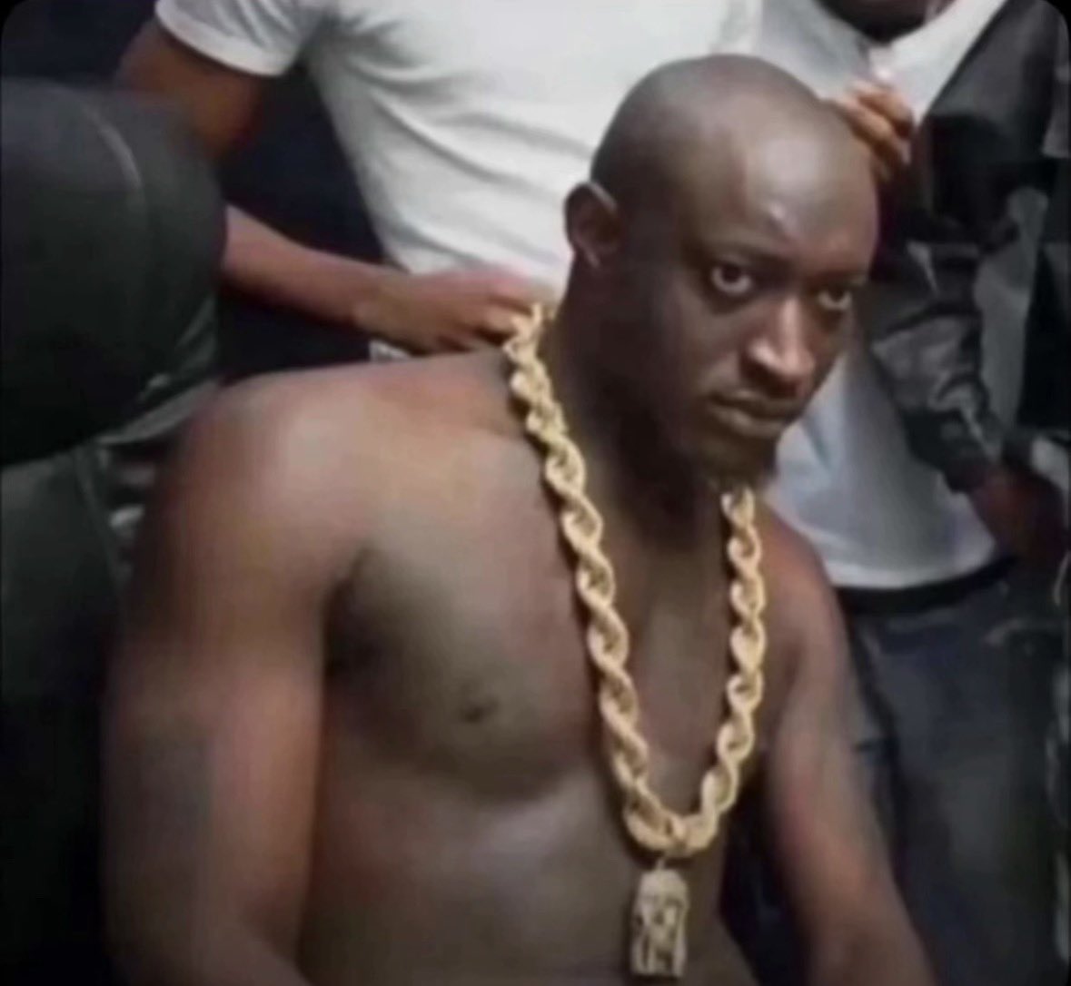 Me observing for which company would go popular next due to the stupidity of people online 😭