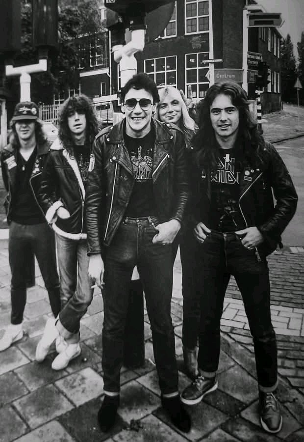 Bruce Dickinson tweet media