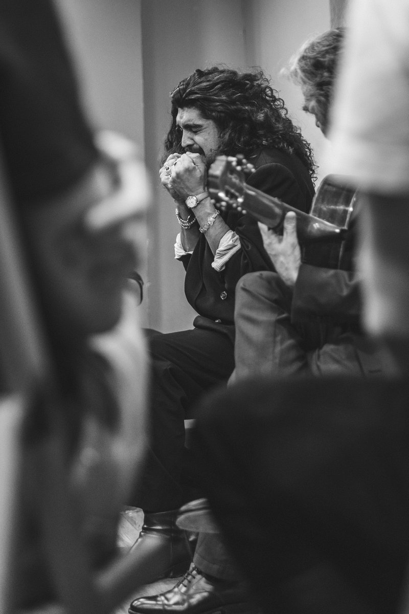 Ivankylove's tweet photo. Así se vivió el Txoko Flamenco en #BIME2025.
Tuve la oportunidad de cubrir este concierto íntimo y exclusivo con artistas como Israel Fernández, donde la música se sentía a pocos metros de distancia. https://t.co/HvL6bplgCG #IsraelFernandez #ivanamormaeso https://t.co/E03CdIrvAs