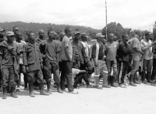 ALahatane's tweet photo. 🚨🇨🇩Reddition de plus de 67 rebelles des envahisseurs #M23RDFAFC dans le Sud-Kivu.
67 combattants du mouvements envahisseurs Rwandais #M23RDF se sont rendus ce lundi 2 Mars aux forces armées congolaises (@FARDC_officiel) à #Natulonge, dans les hauts-plateaux de Fizi https://t.co/nBFYZlZkg9