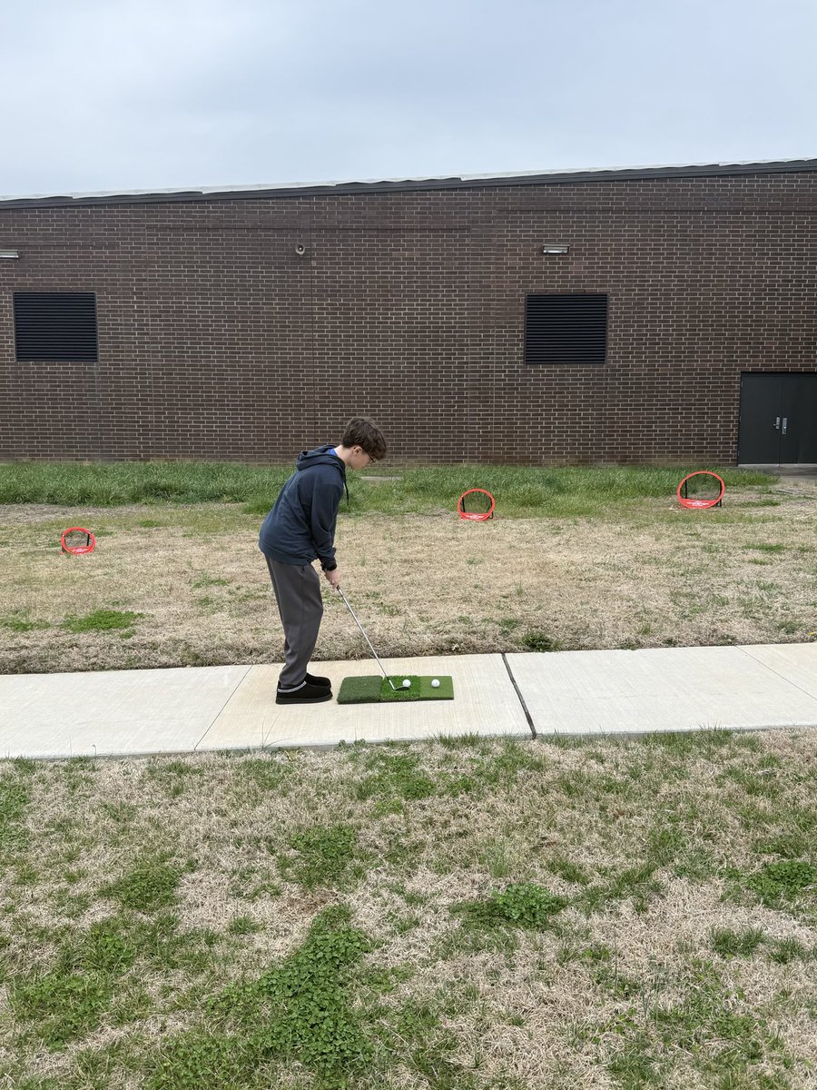 Smyrna High Golf tweet media